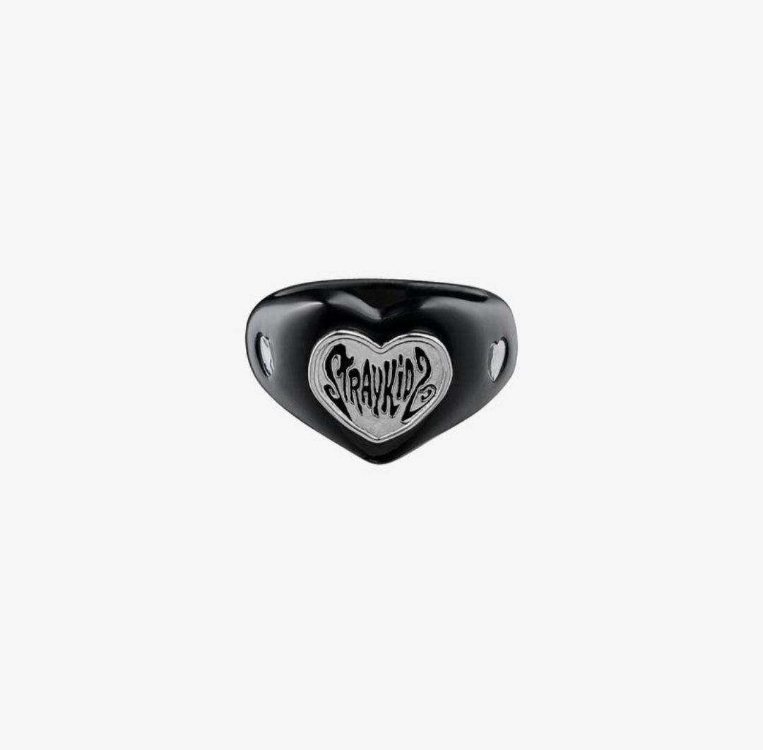 Stray kids Ring